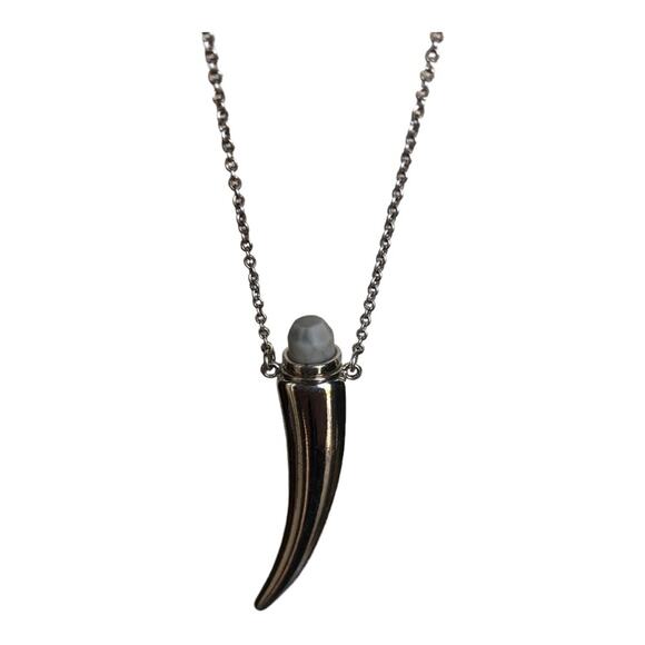 Retro Silver Tusk Shape Pendant Silver Chain Long Statement Necklace - Picture 4 of 11